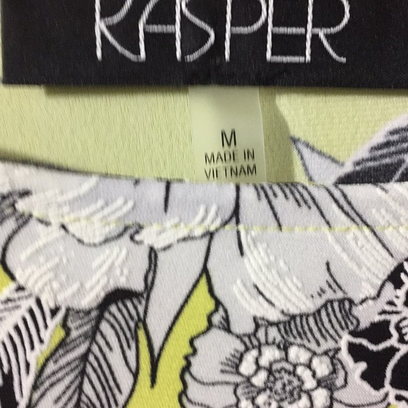 Kasper Medium Dressy Top with Chartreuse Black Whi - Picture 4 of 4